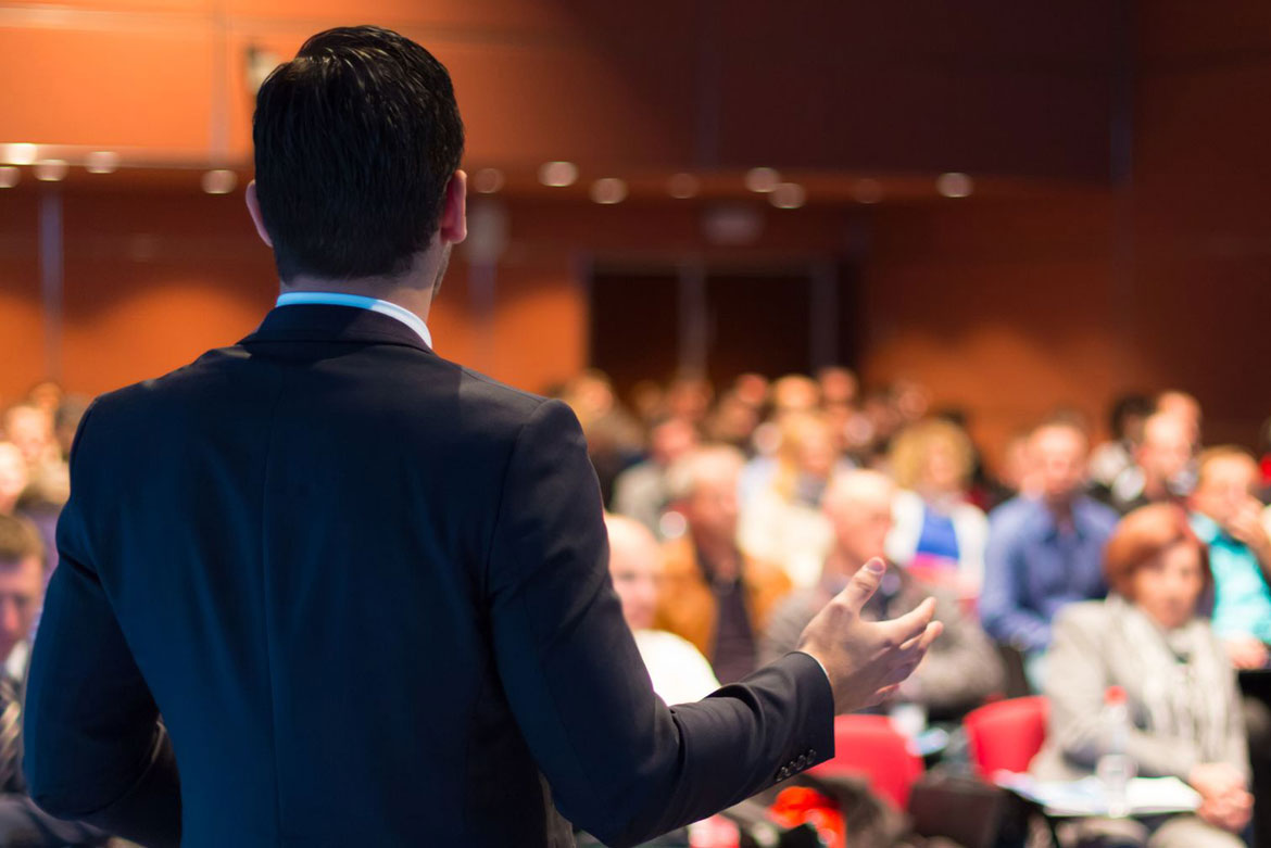 Aperiam - Public Speaking e Gestione delle Relazioni Professionali